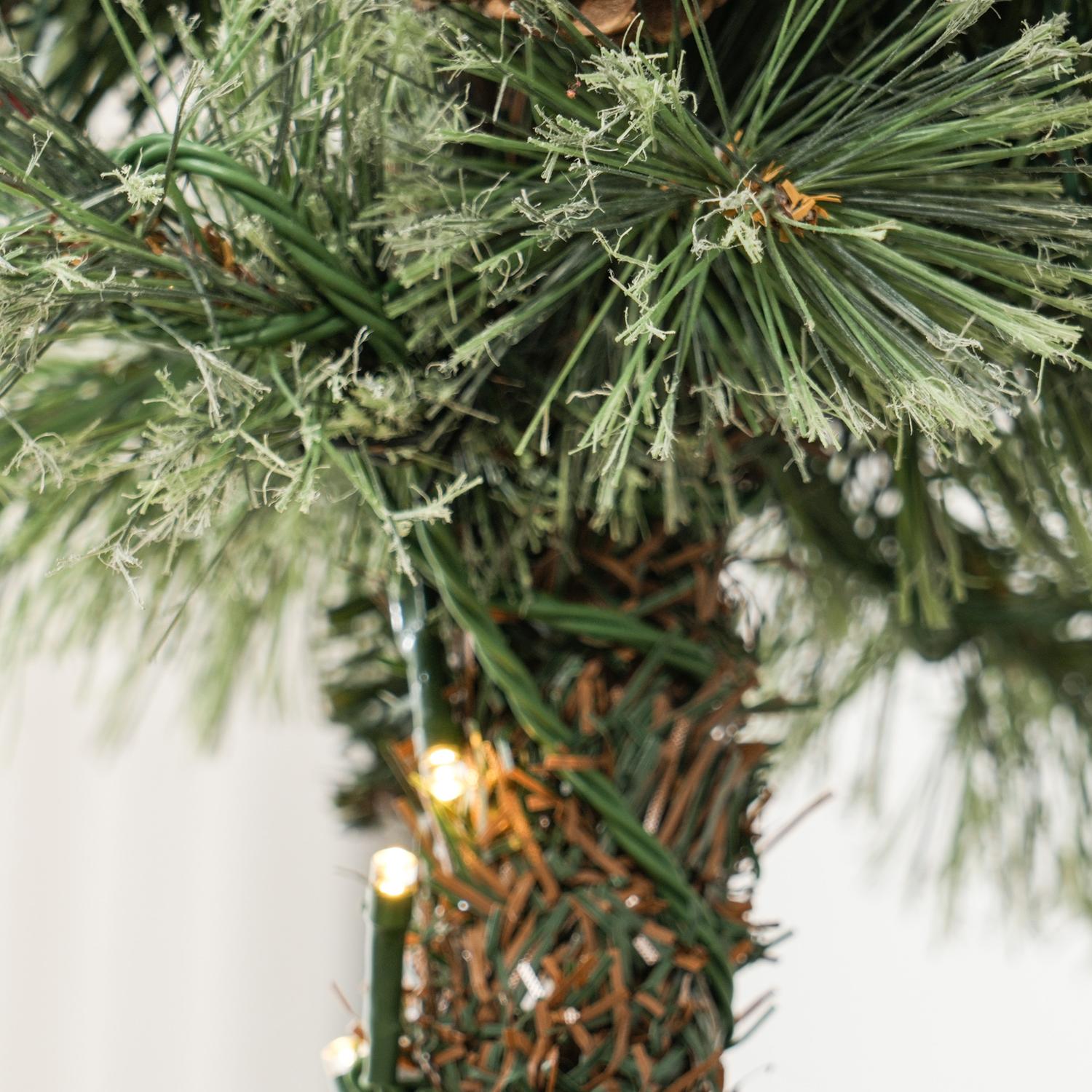 Metalljullykta med LED Fairy Lights, kottar och rosett