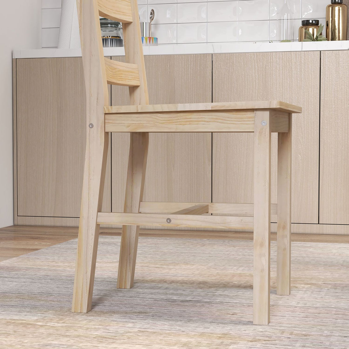 5-delad matsalsset i massivt trä, platsbesparande design
