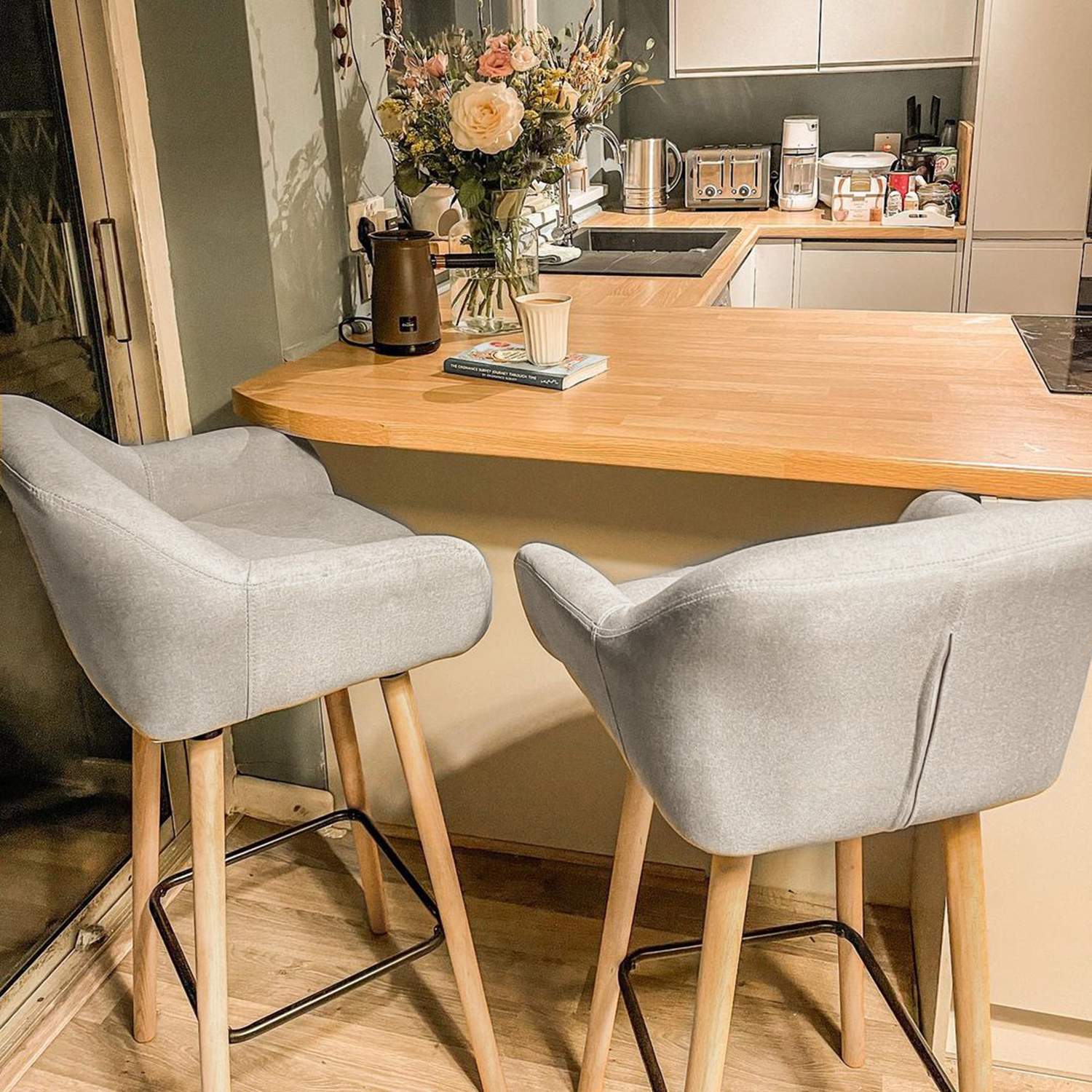 Barstolar Set med 2, linnekuddar, bokträben, beige