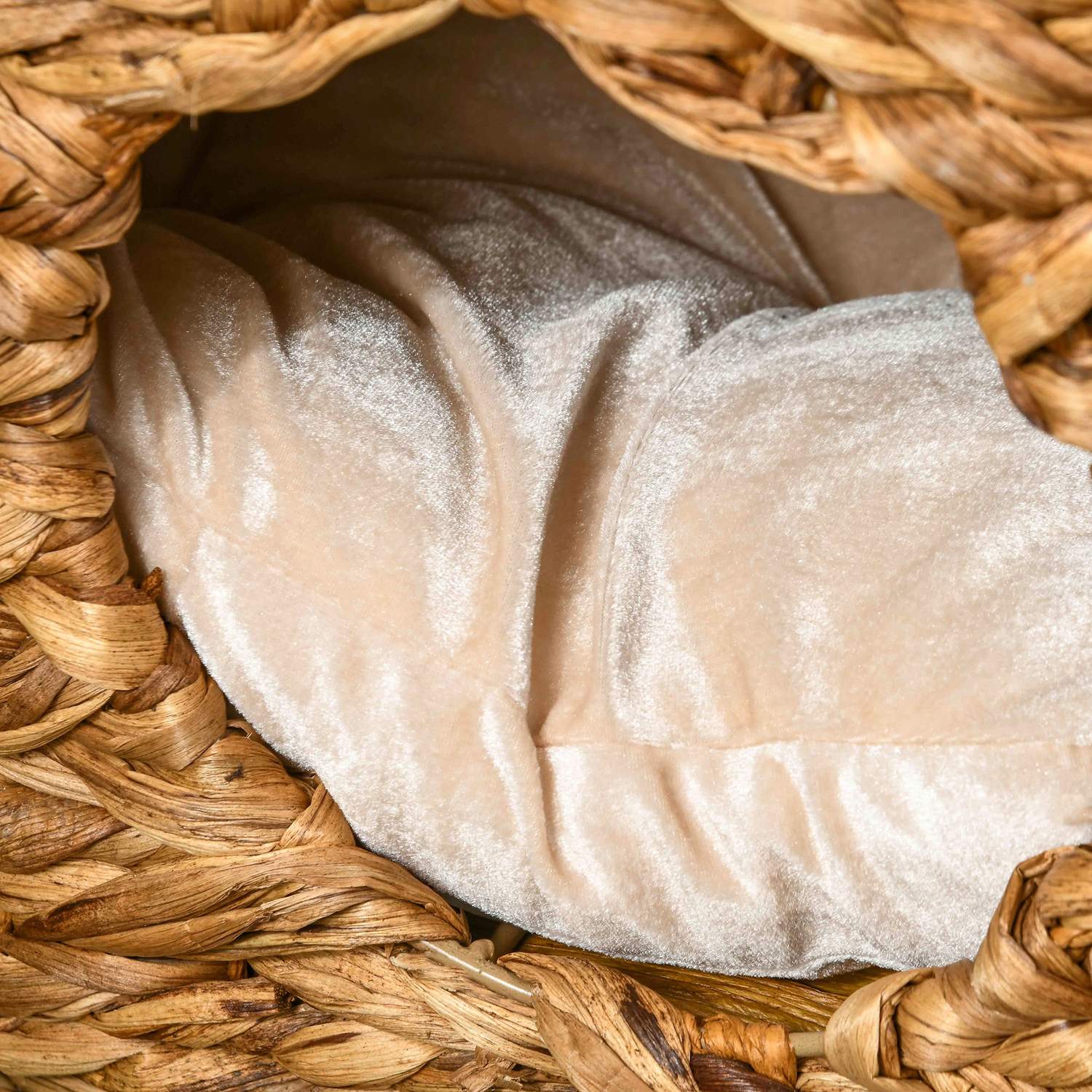 Cat Barrel Tower, 76 cm, 3 grottor, vattenhyacint, ljusbrun