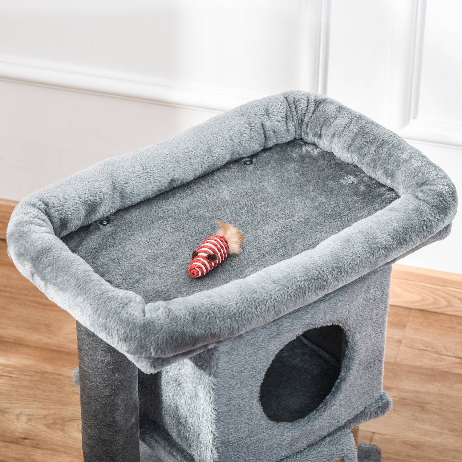 Kattträd med juteskrapsmatta och lekfunktioner, ljusgrå