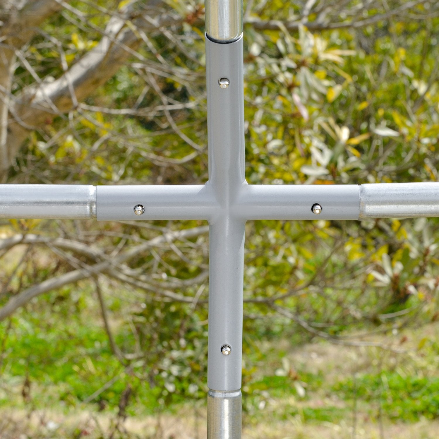 Stålhönshus med UV-skydd – 4-6 kycklingar, 280x190x197 cm