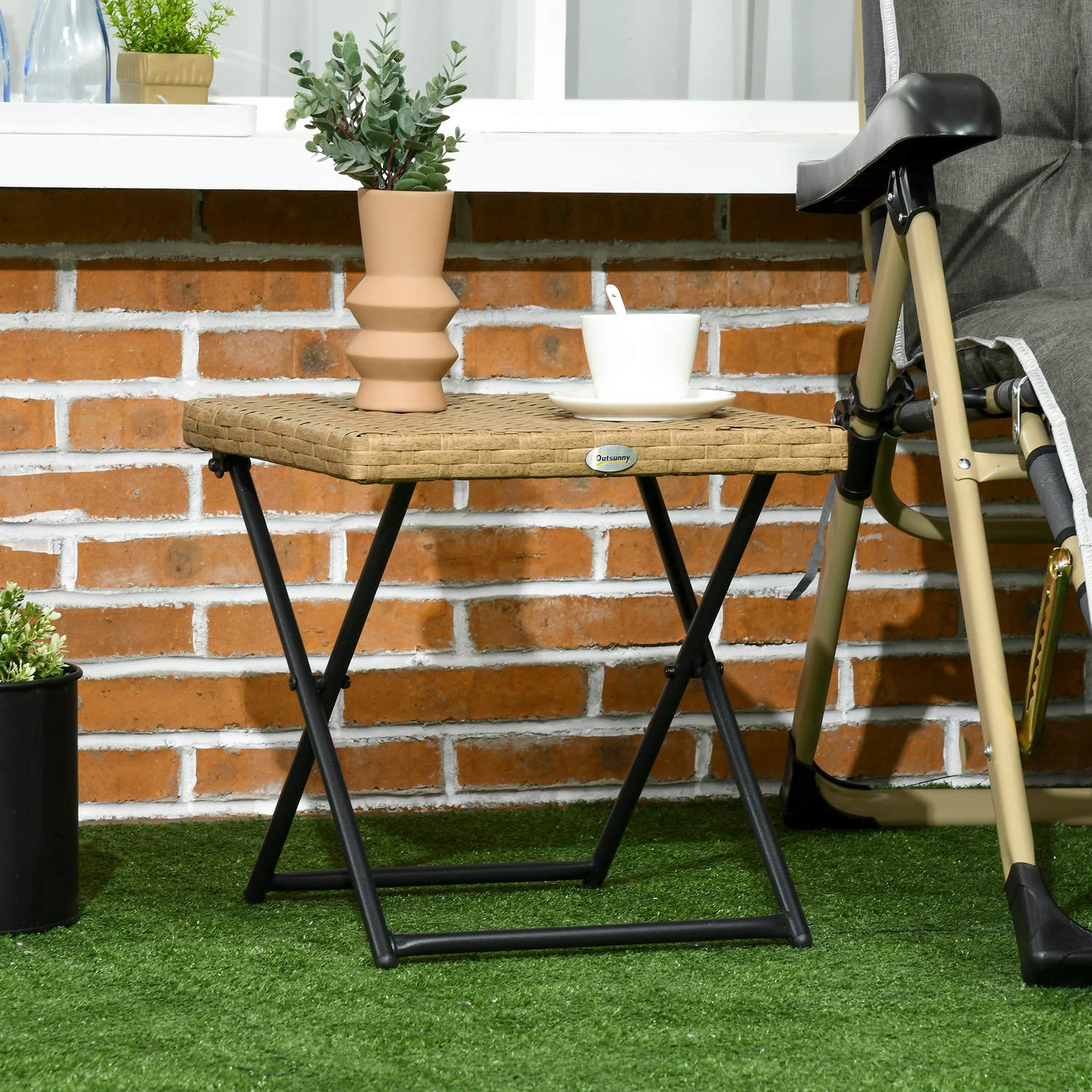 Hopfällbart trädgårdssidobord i polyrattan, metall, 40x40x40Cm