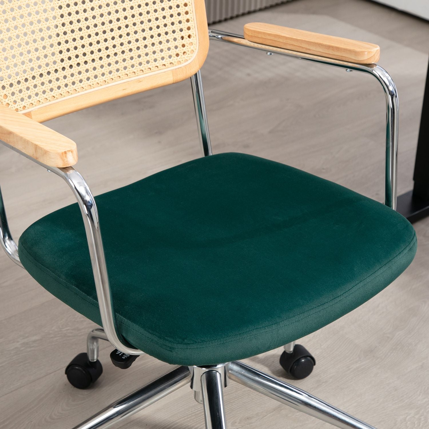 Justerbar Boho kontorsstol med armstöd, grön vridbar