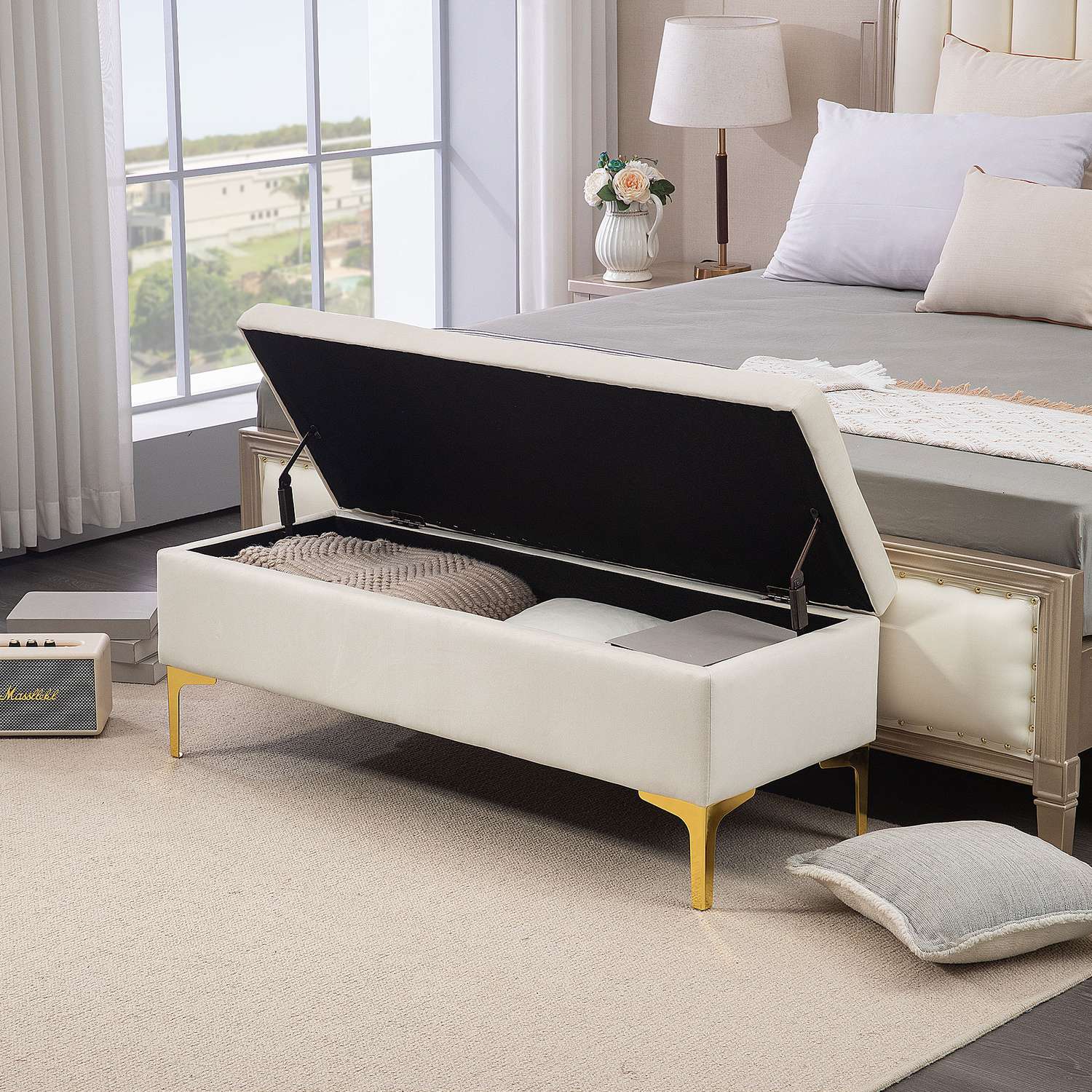 Klädd sammetsbänk med metallben, 120cm – Beige
