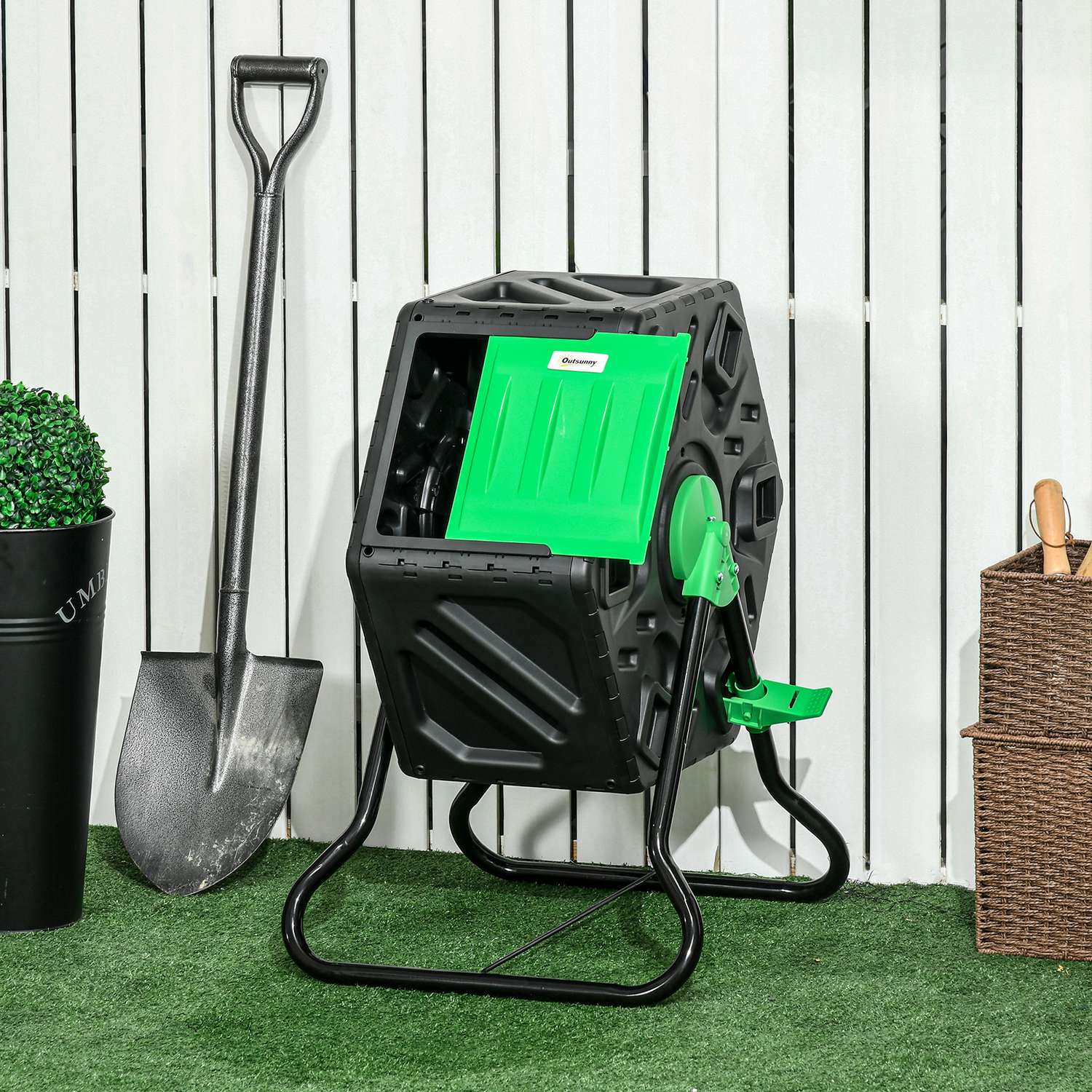 Roterande 65L plastkompostor – väderbeständig med ventilation