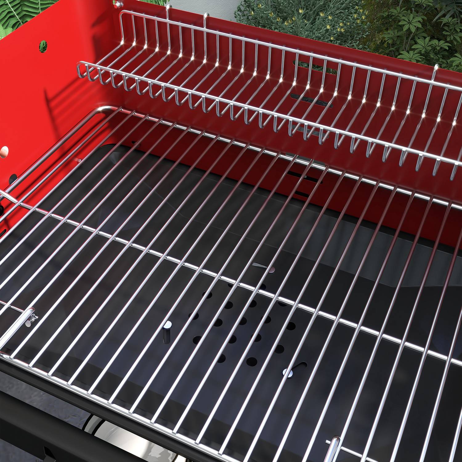 Mobil kolgrill i metall med hjul och trähylla