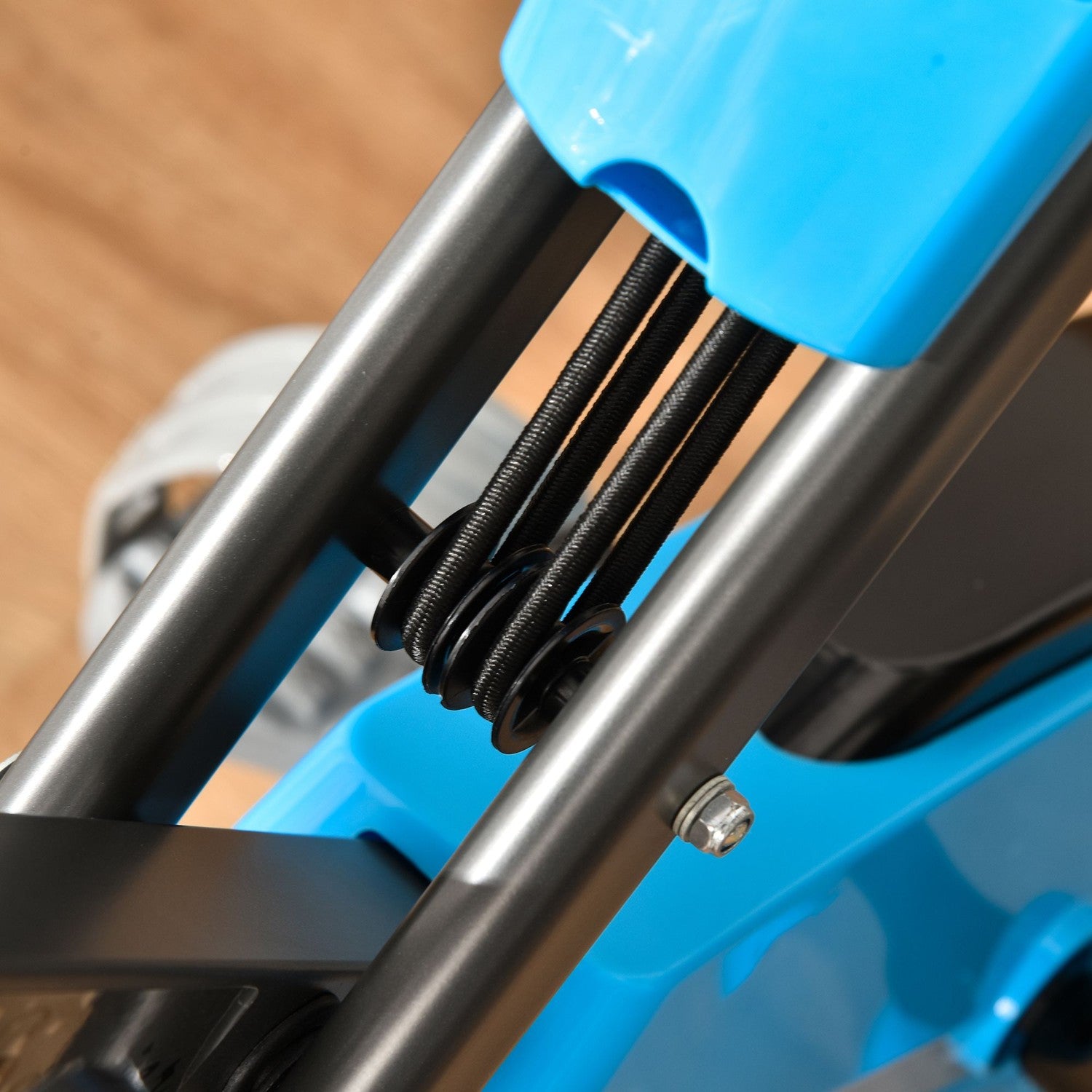 Motionscykel med justerbart motstånd och LCD-skärm