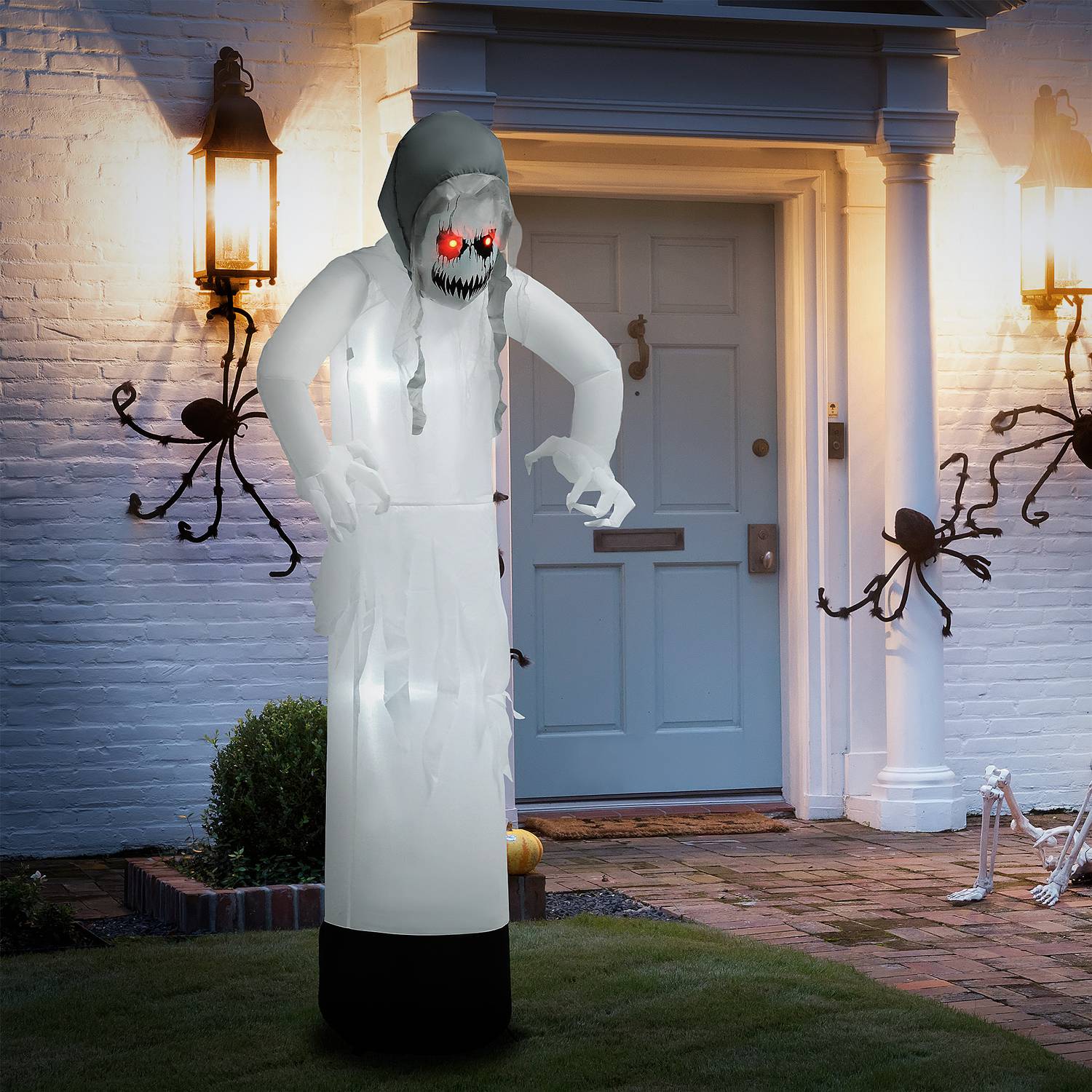 Uppblåsbar White Witch Halloween Dekor med LED-ljus