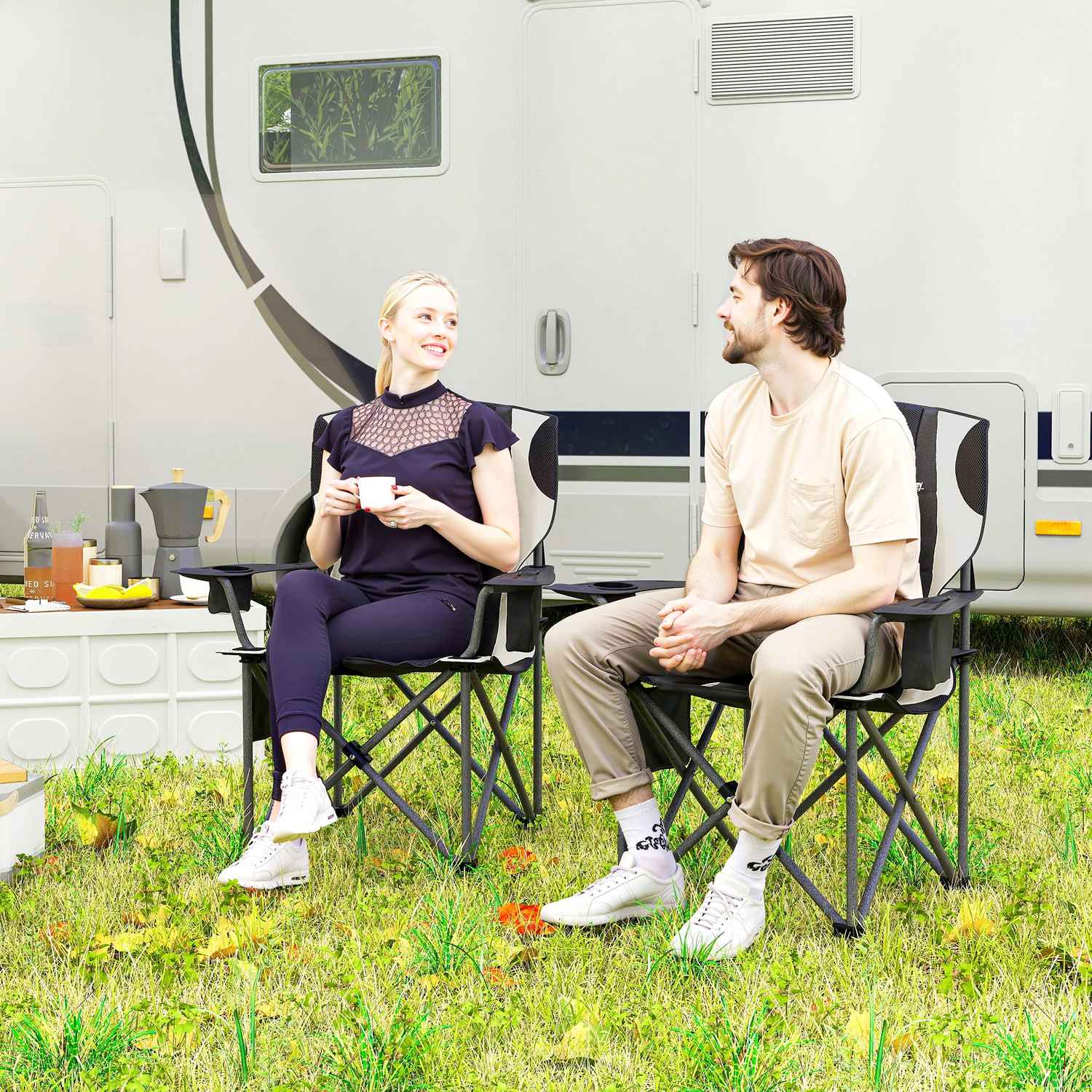 Fällbara campingstolar Set med armstöd & kylväska