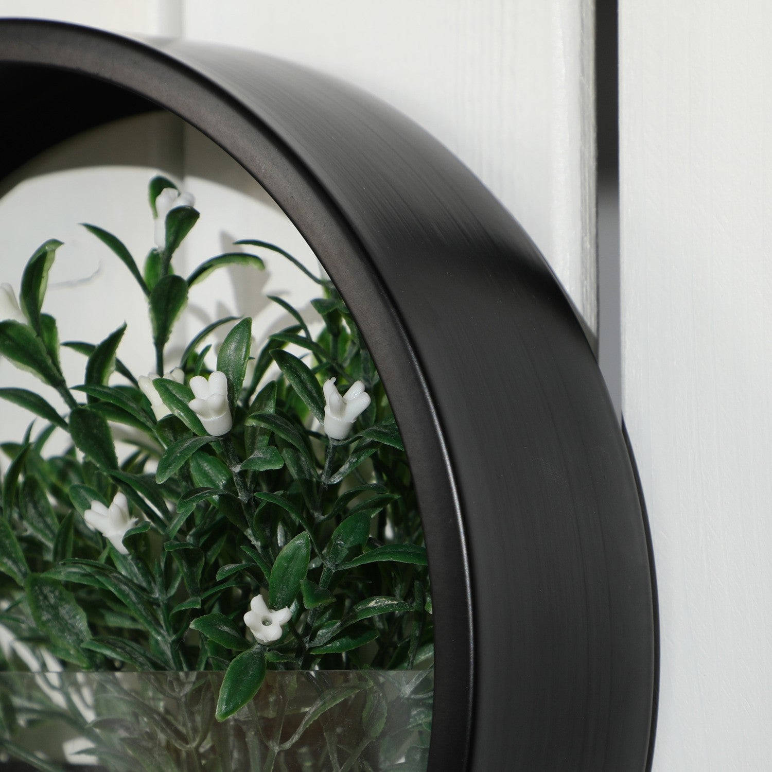 Set med 3 svarta väggplanteringar i stål för suckulenter