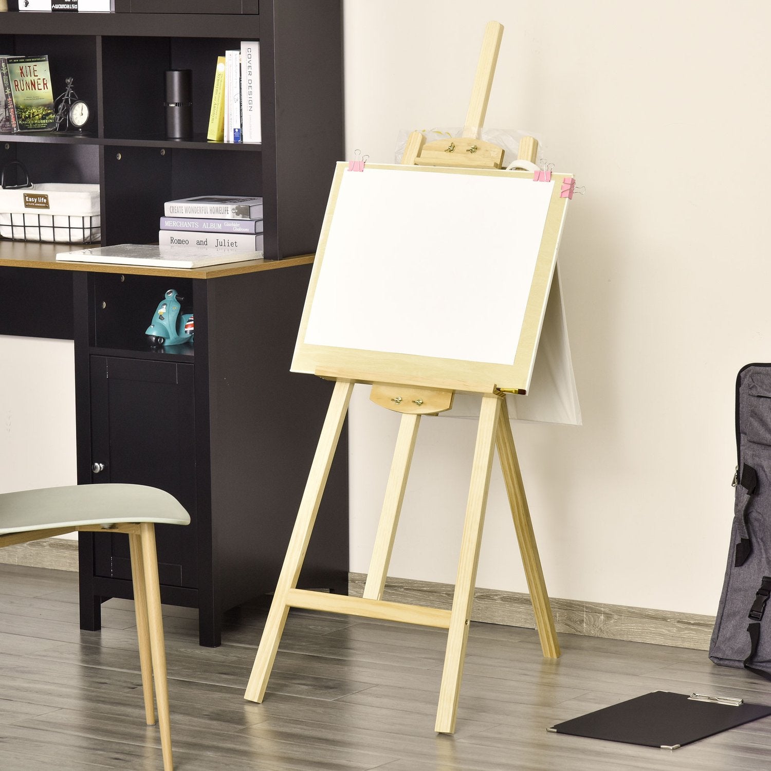 Justerbart staffli i furu – naturlig finish, 51,5x71,5x134,5 cm