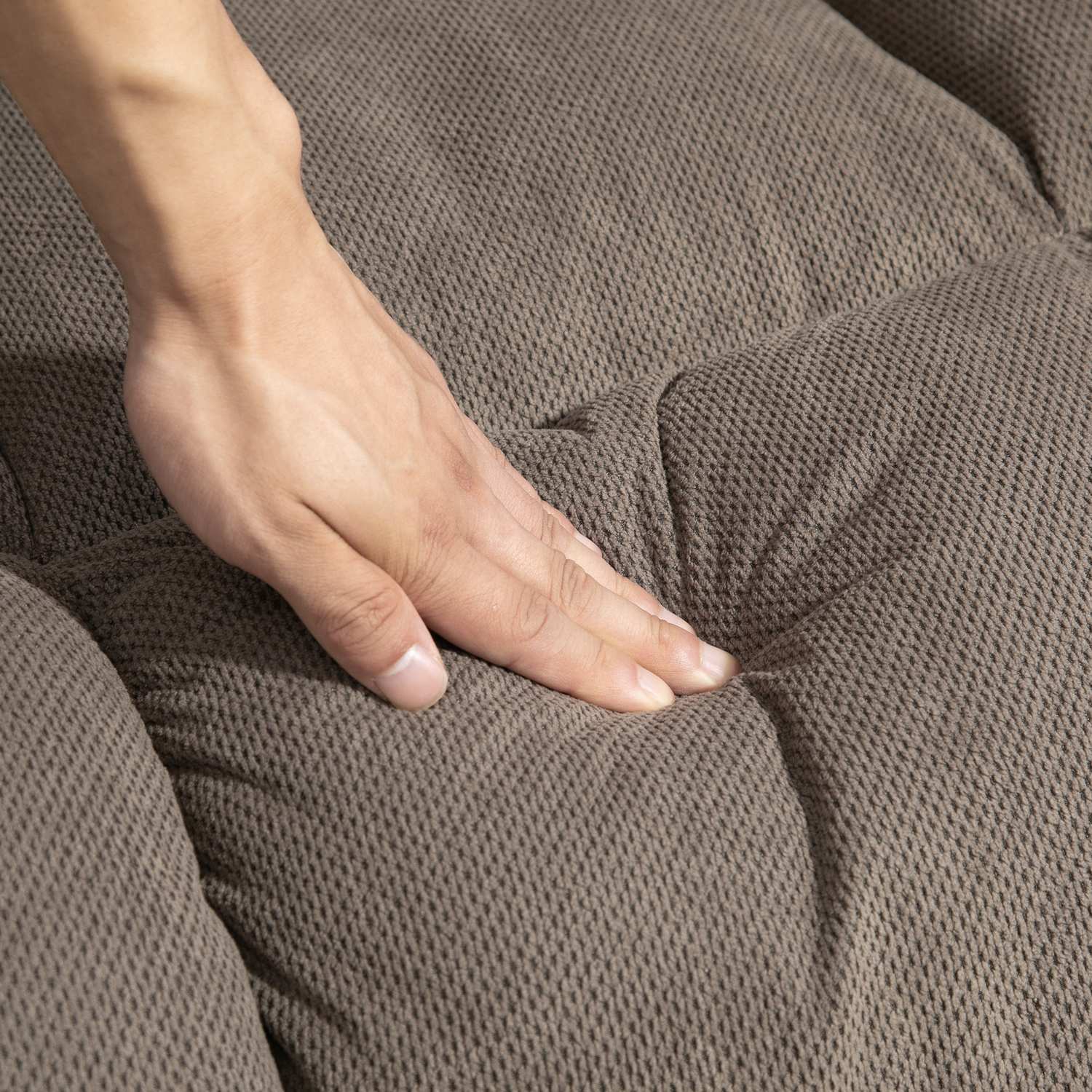 Elektrisk vilstol med massage och värme, ljusbrun