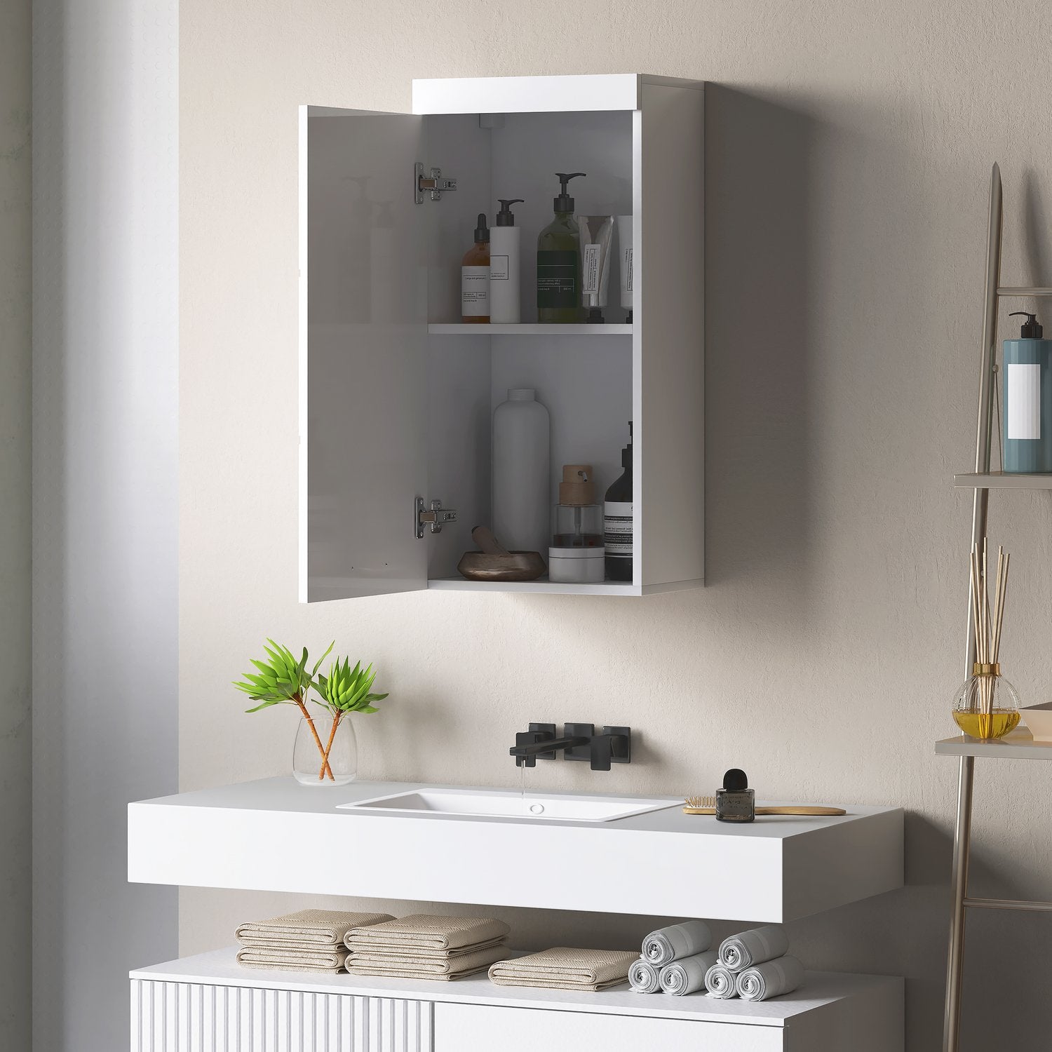 Vägghängt medicinskåp, vit, 2 hyllplan