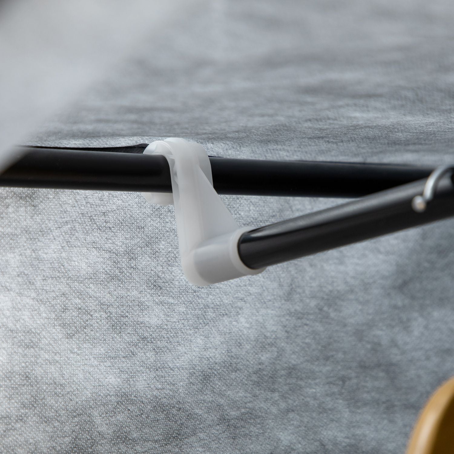 Vikbar garderob med skena & 6 fack, mörkgrå