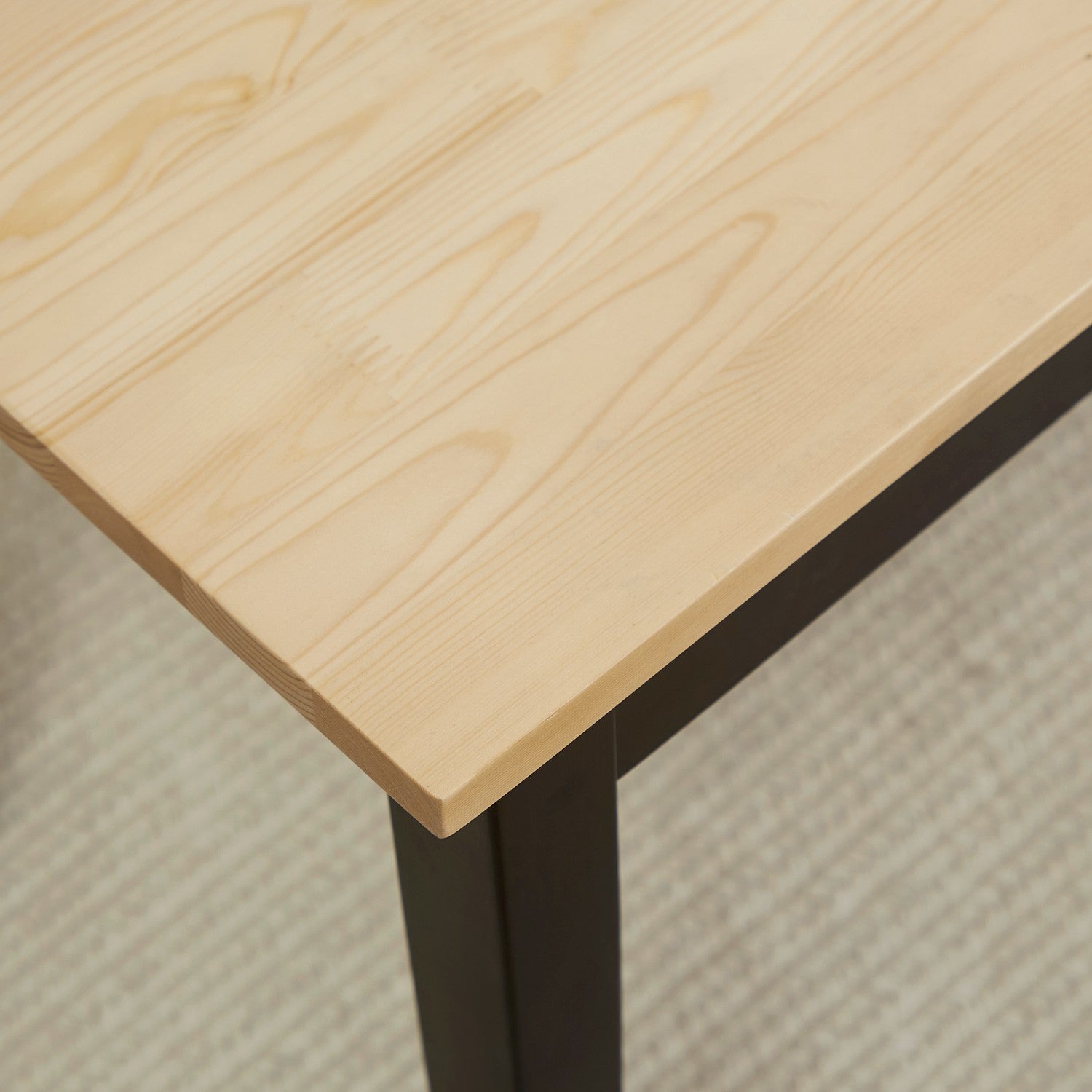 2-sits matsalsbänk i trä, furu, 102x36x45cm, kapacitet 220 kg