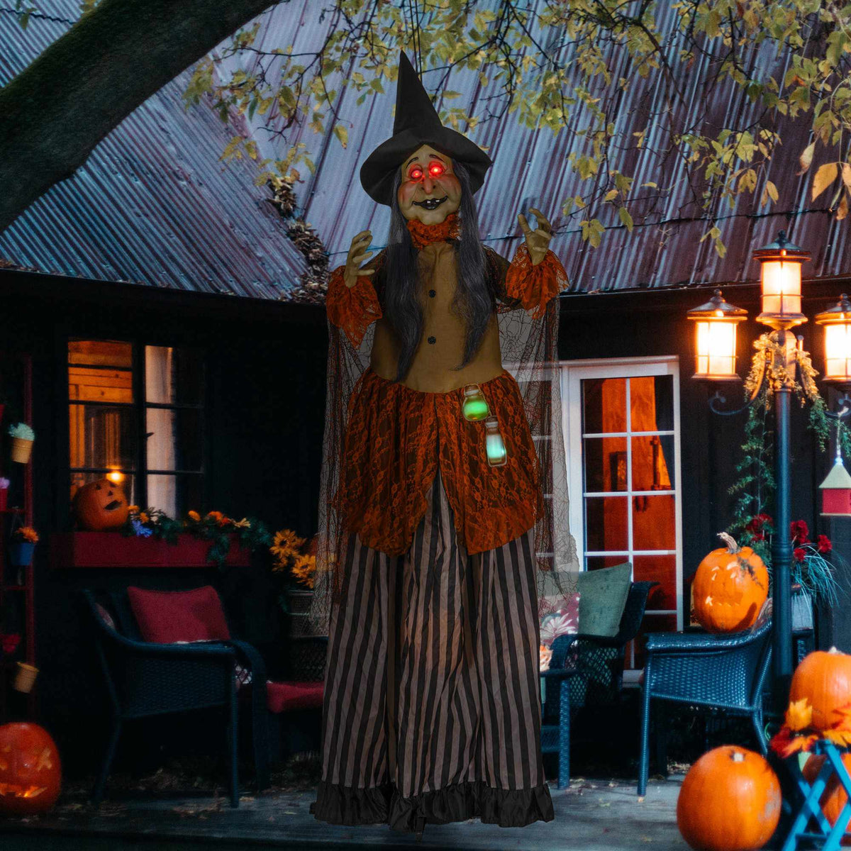 Animerad Halloweenhäxdekoration med röda ögon, 183 cm