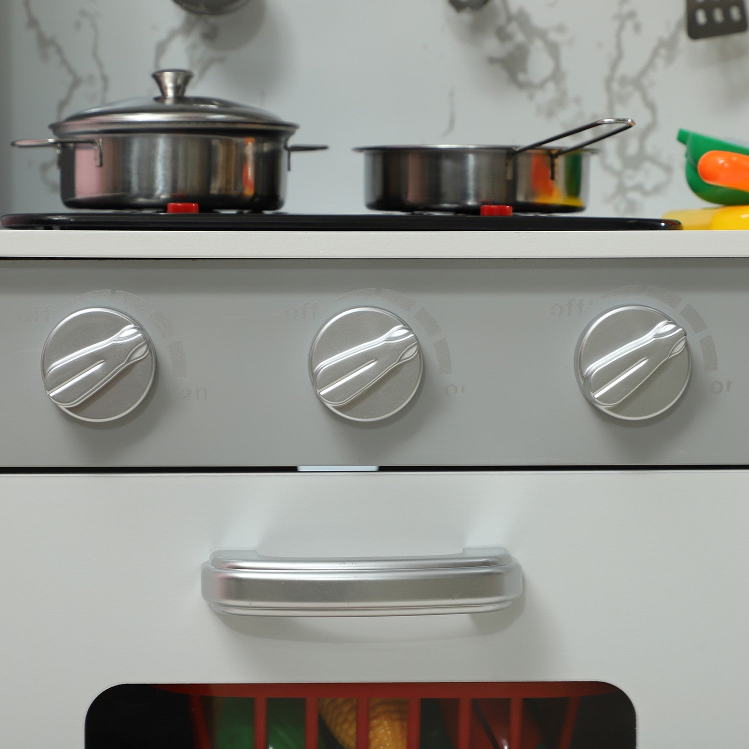 Justerbart lekkök för barn med spis och tillbehör