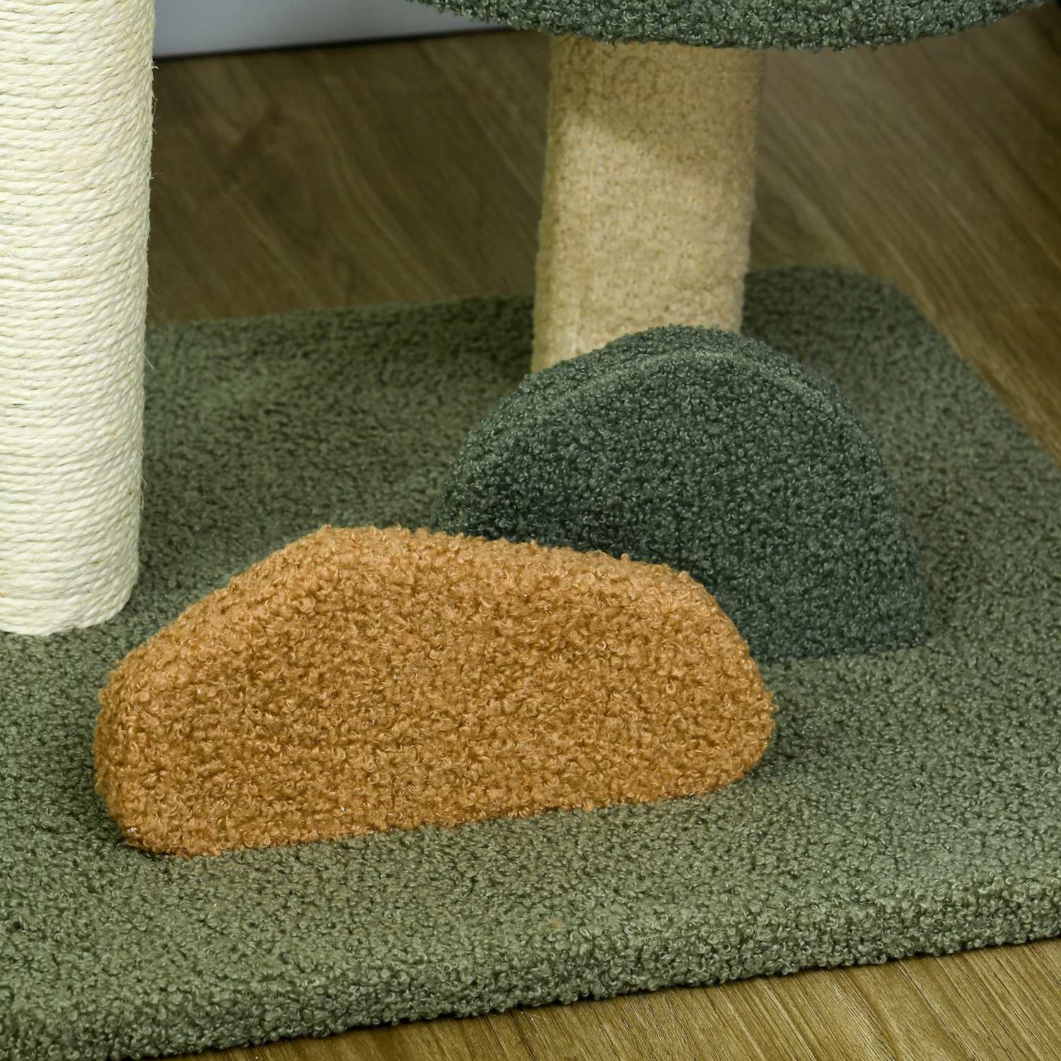 Cat Scratching Post 52 Cm, 2 Levels & Toy Ball Sisal