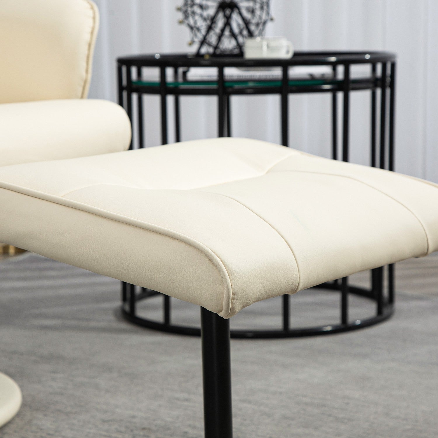 Elektrisk vilstol massagestol med fotpall, gräddvit