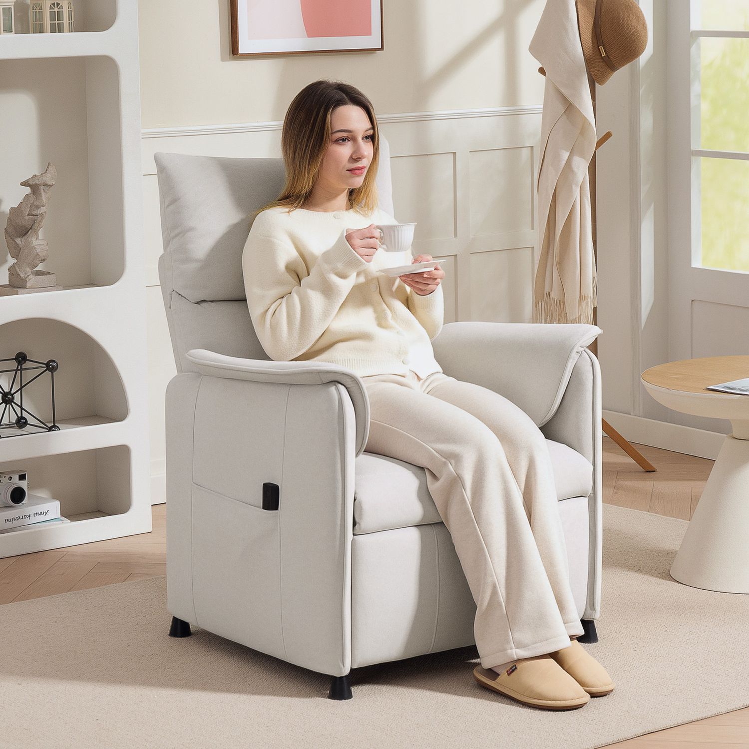 Elektrisk vilstol med tyst minnesfunktion, Cream Velvet