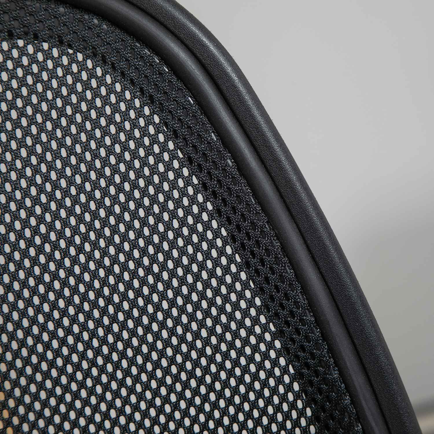 Ergonomisk vridbar kontorsstol med justerbar fotring