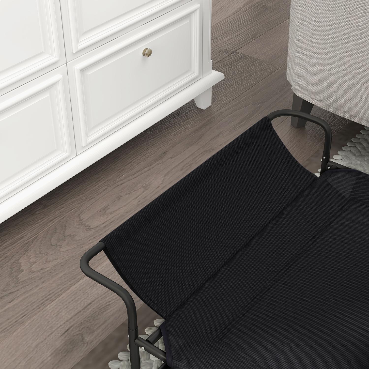 Förhöjd hundsäng utomhus med andningsbart meshskydd