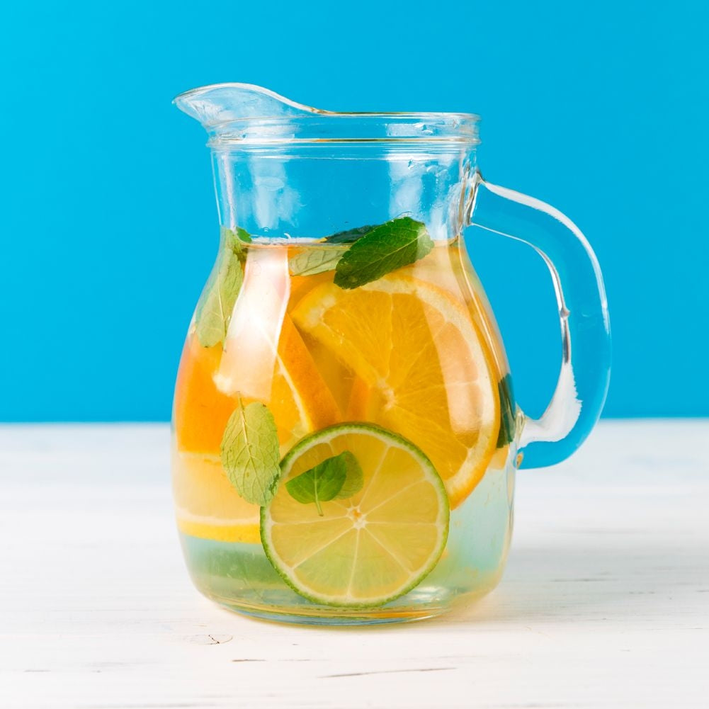Glaskanna 500 ml med Pip och Mätgradering för Alla Drycker