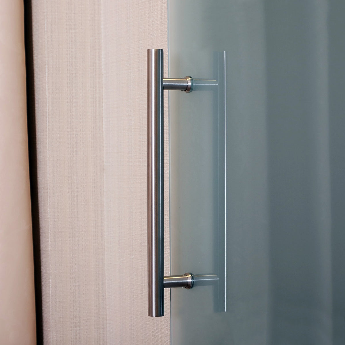 Glas skjutdörrsset med handtag, satinfinish, 2050x900mm