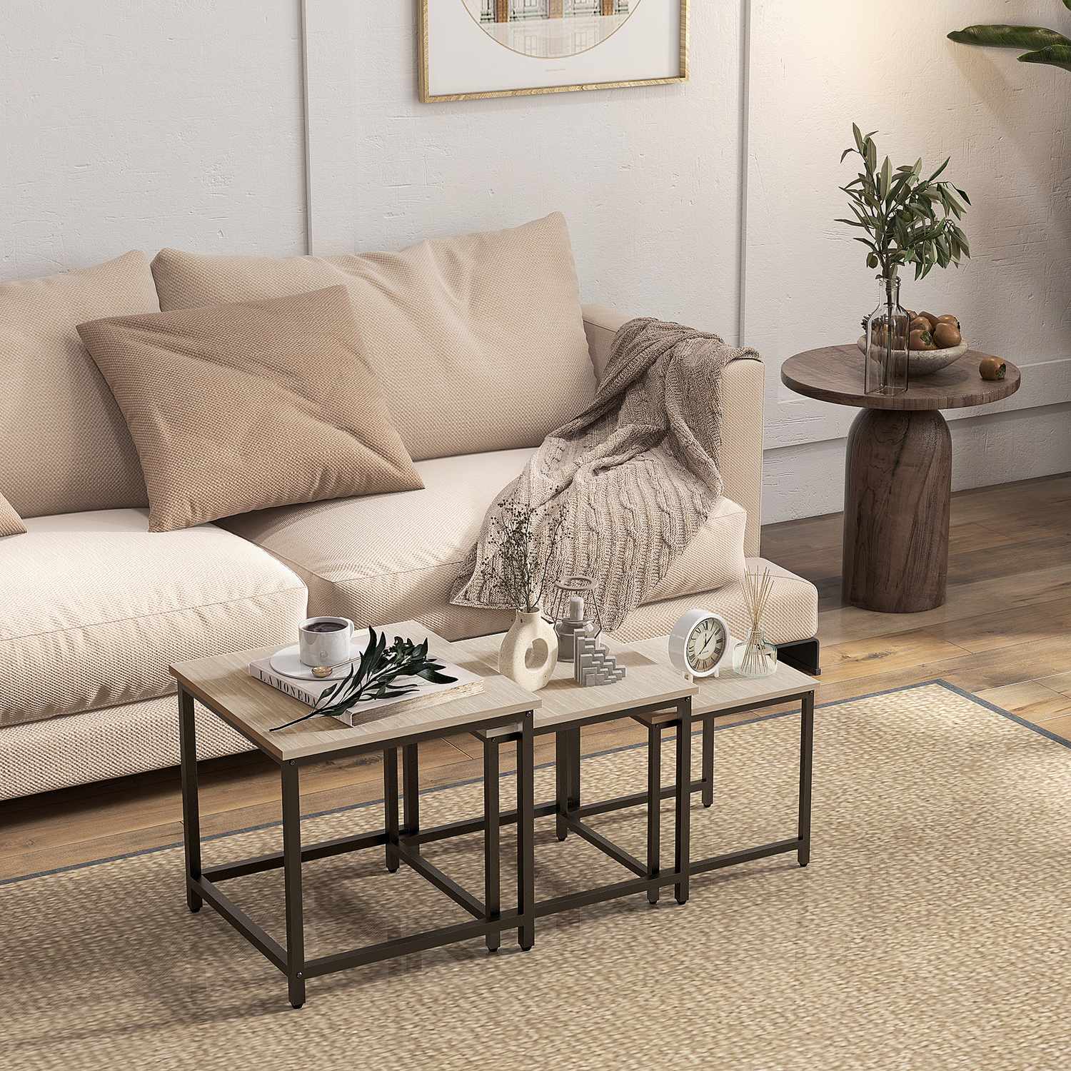 Häckande soffbordsset med stålram och träfinish