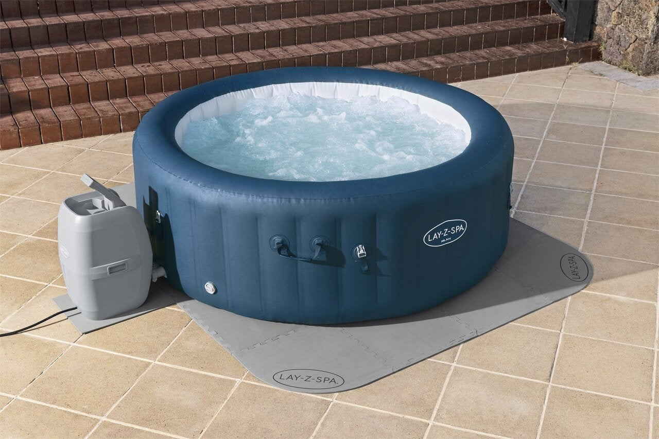 Jacuzzimatta 196x196cm Slitstark polyeten för alla SPA