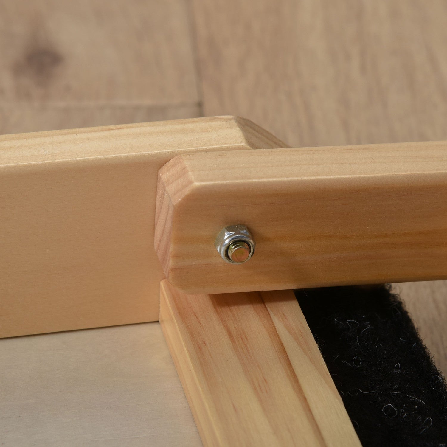 Justerbar hundramp med halkfri matta, furu, 90x40x61cm