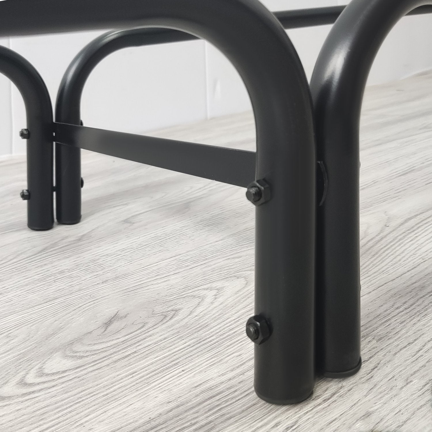 Justerbart vedställ, metall, 200x36x99 cm med lock