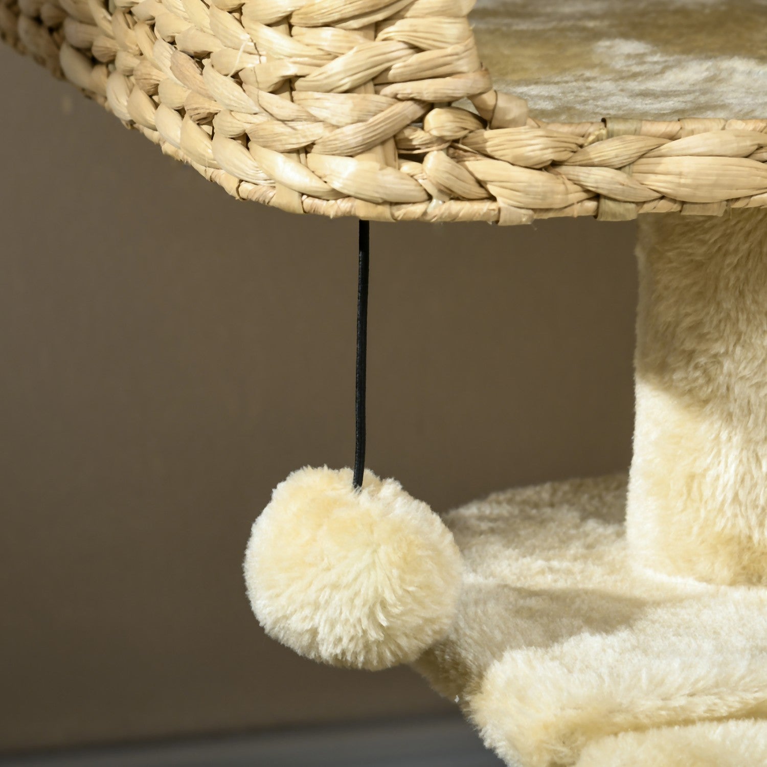 Kattträd 98cm med Sisal, 2 bäddar, Toy Ball, Beige