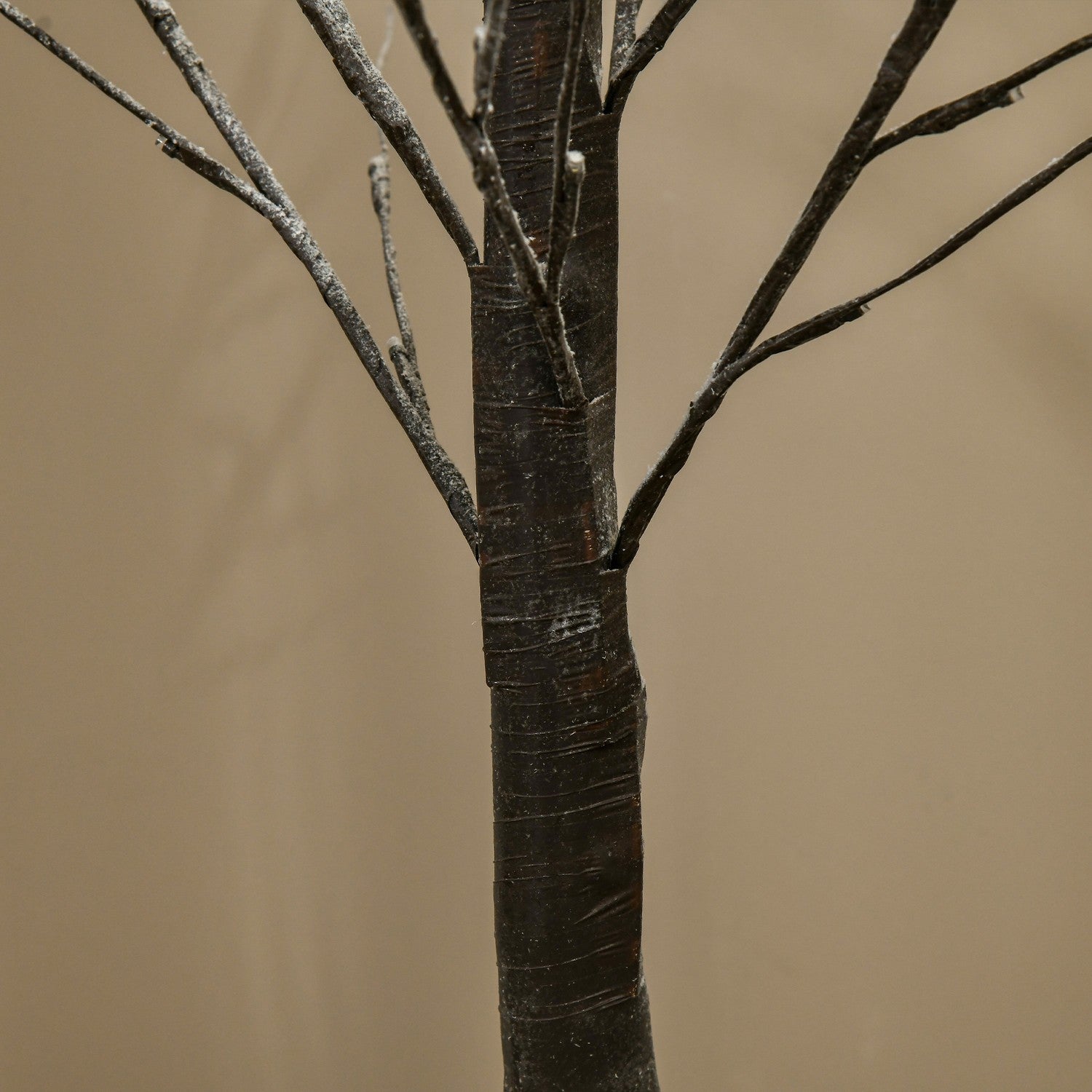 Kunstmatige berk, 150 cm – LED-verlichting & sneeuw