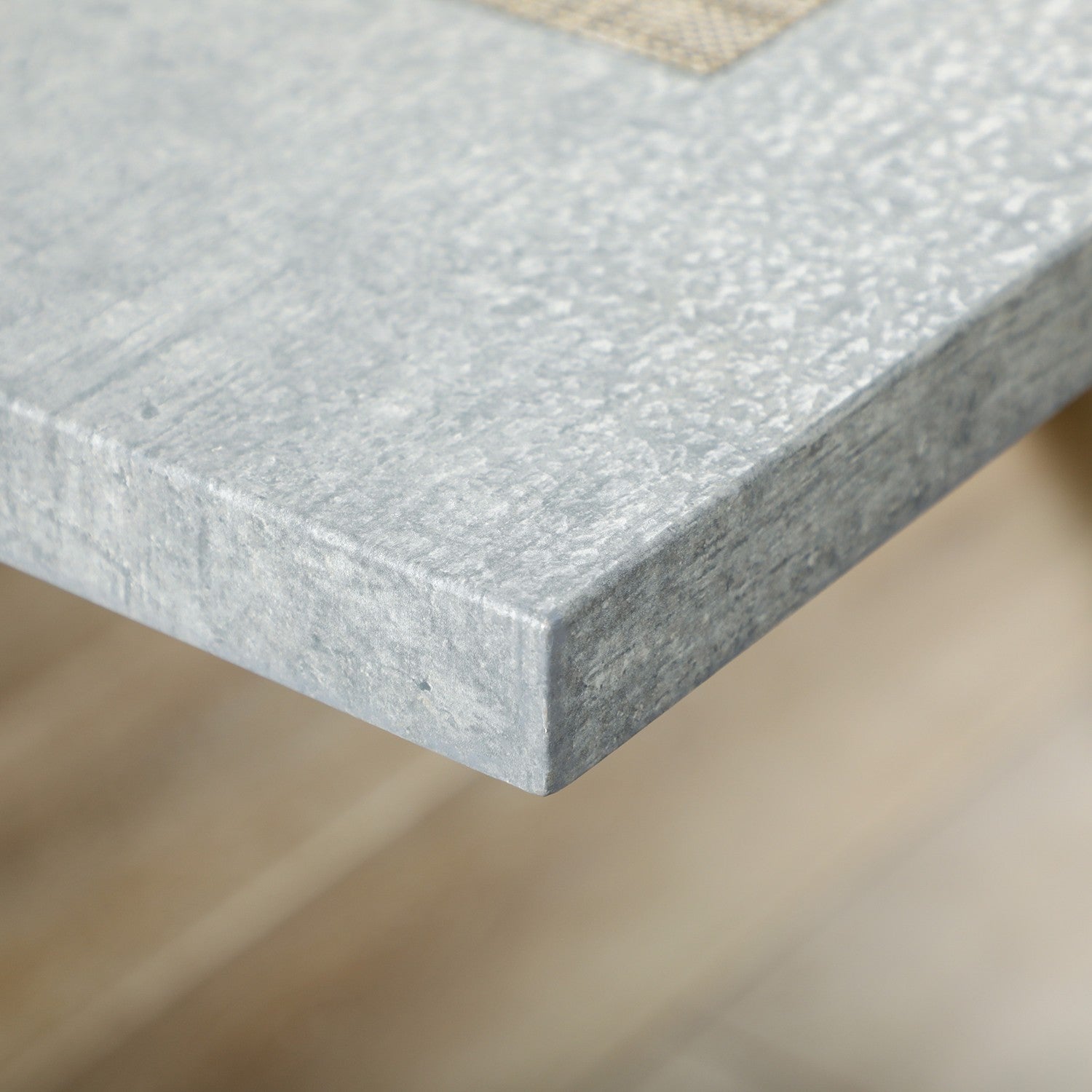 Matbord i grått stenlook för 6 med ben i stål