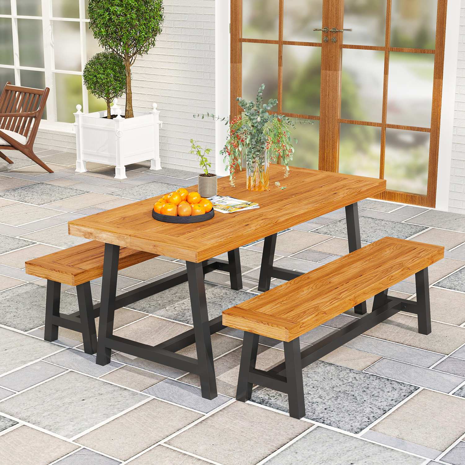 Matsalsset i teak i 3 delar med bänkar för 4