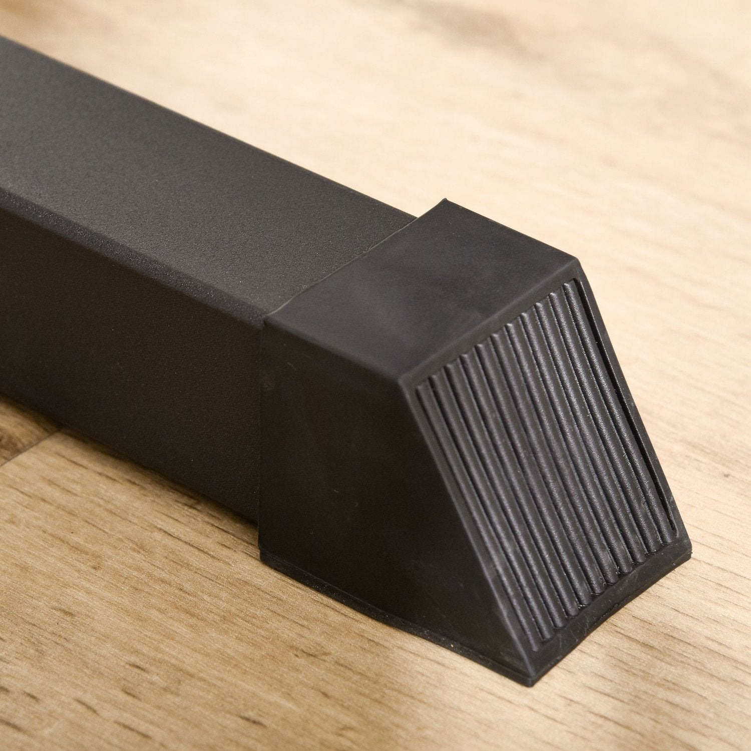 Multifunktionell träningsstation, justerbar sits och remskiva