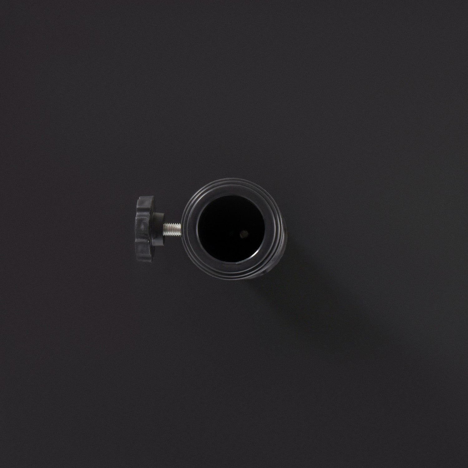 Parasollställ i svart metall – Passar Ø35/38/48 mm paraplyer