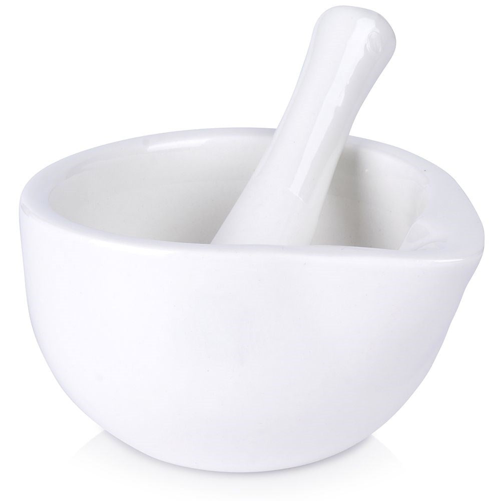 Porcelänmortel för att krossa kryddor, örter och nötter