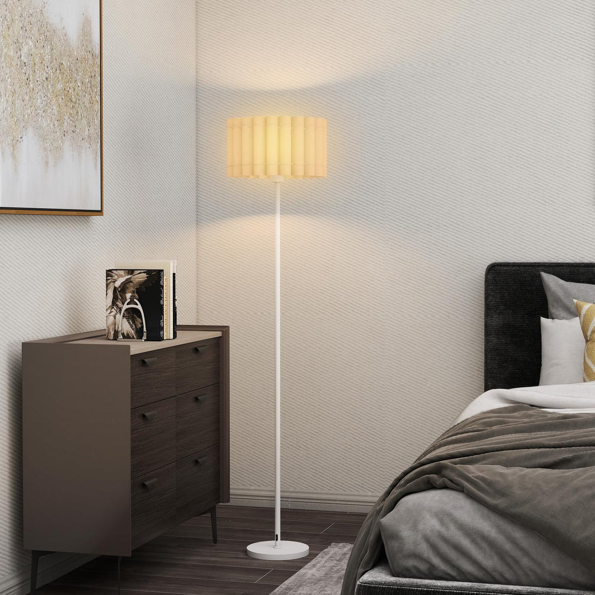 Retro stojací lampa, plastové stínidlo, nožní spínač, bílá