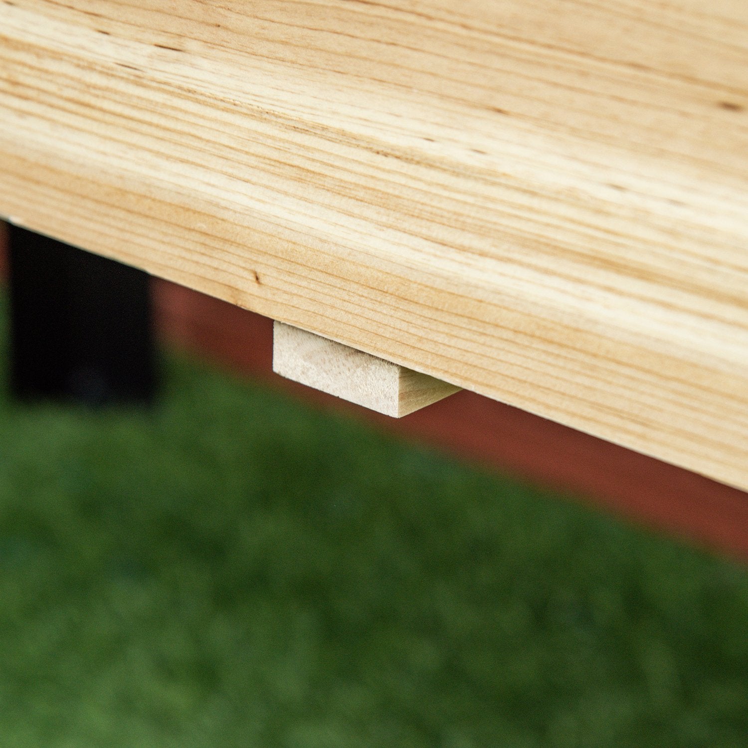 Stor trädgårdssäng i trä och stål, 120x60x74 cm, naturlig