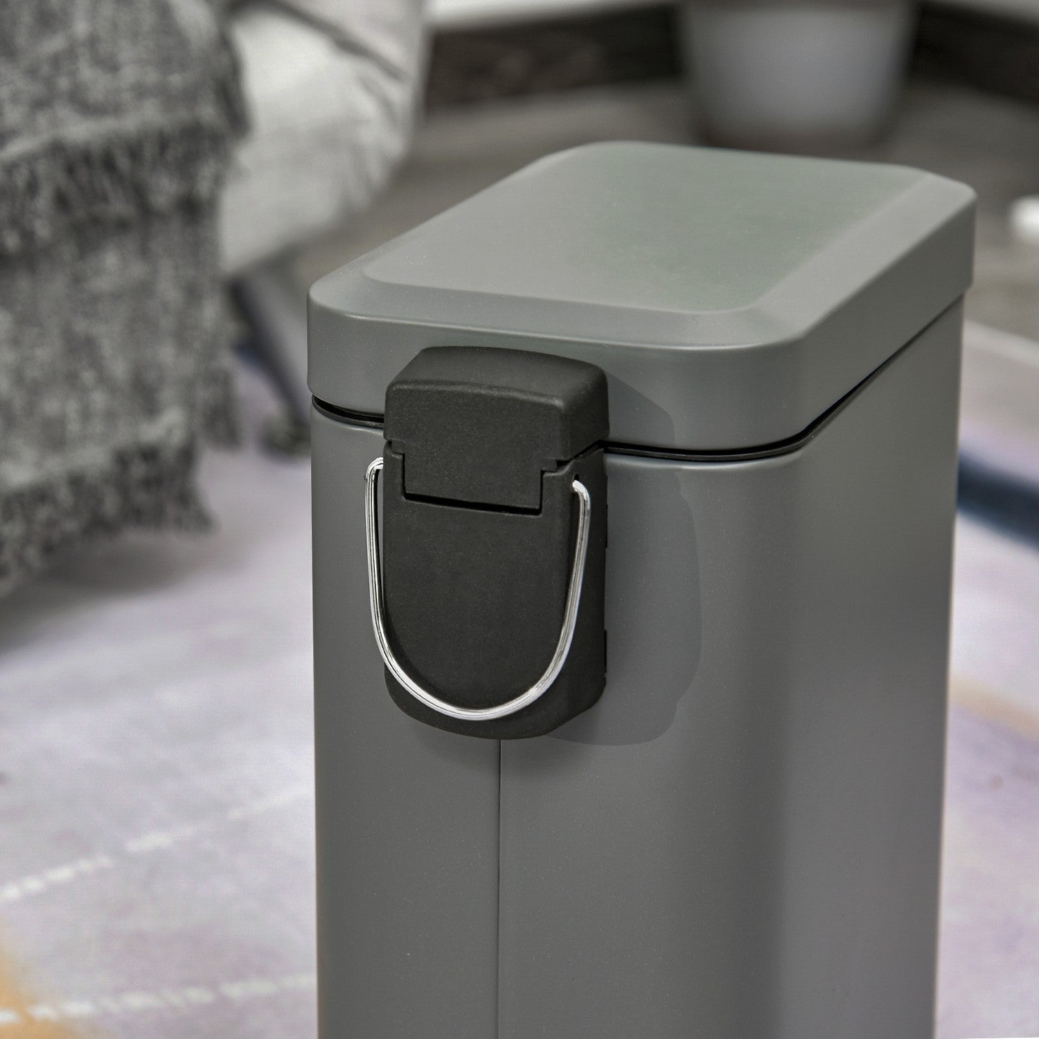 Trash Can Pedal Bin 5L Med lock och Inner Bin, Grå