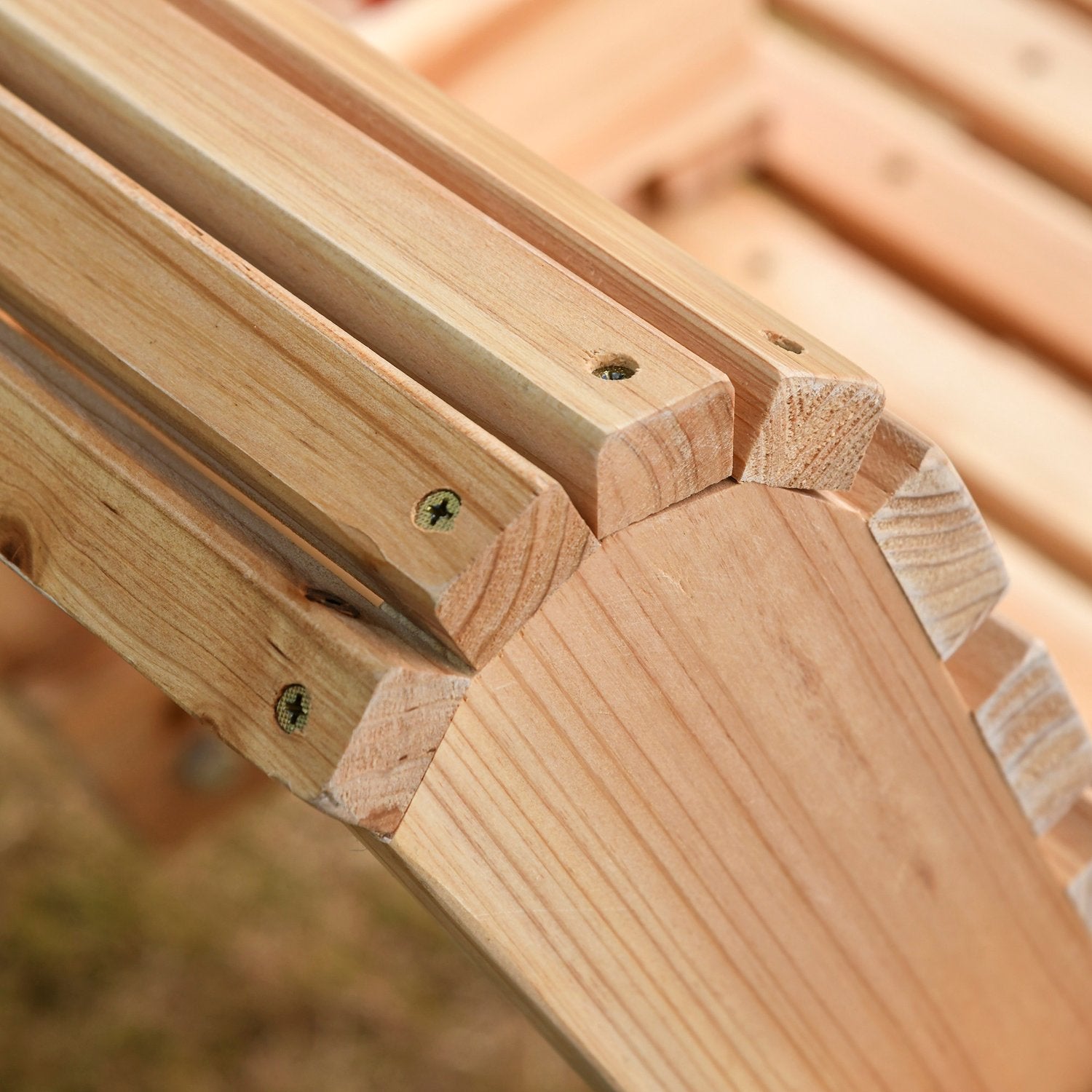 Trädgårdssvingbänk med hopfällbart bord och mugghållare, granträ