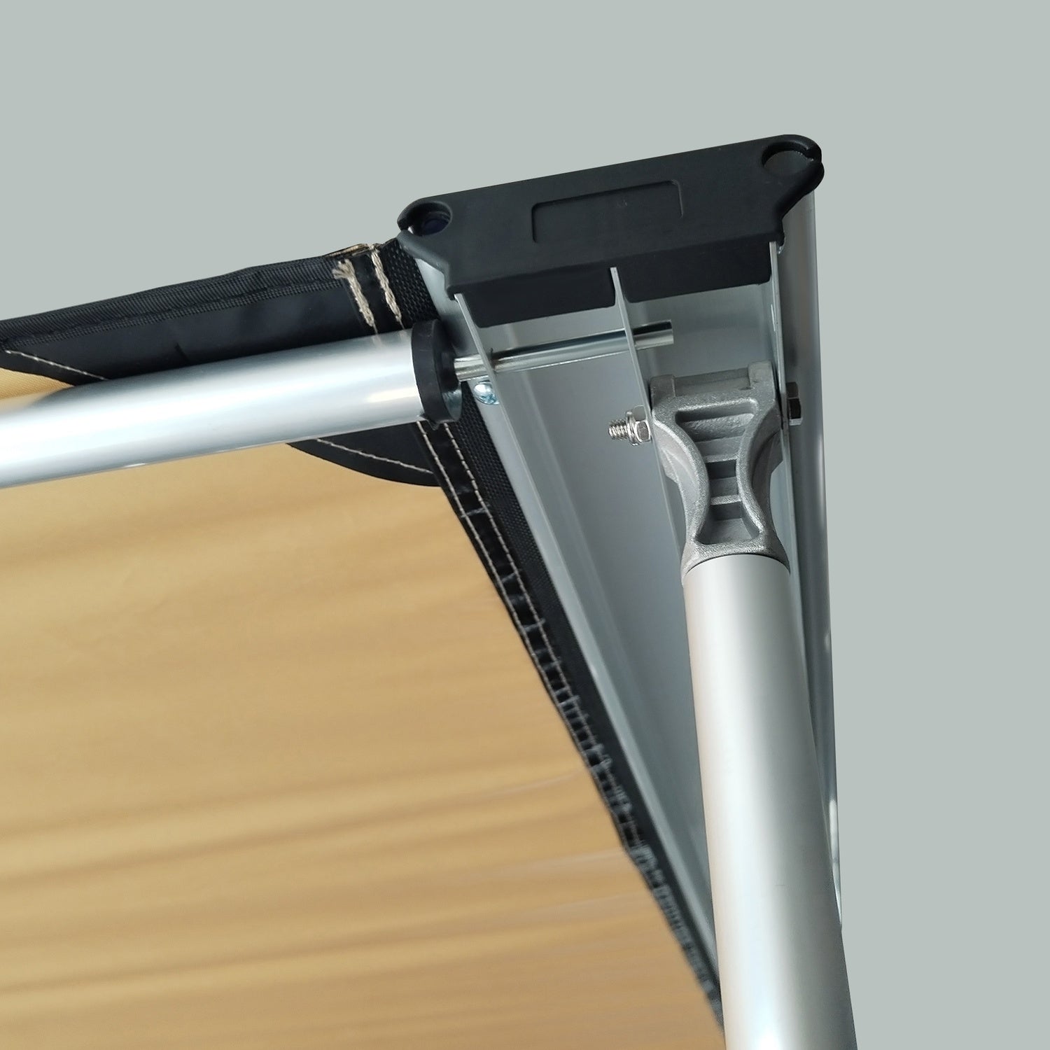 Utdragbar 1,6x2,5m Khaki Markis, vattenavvisande tak