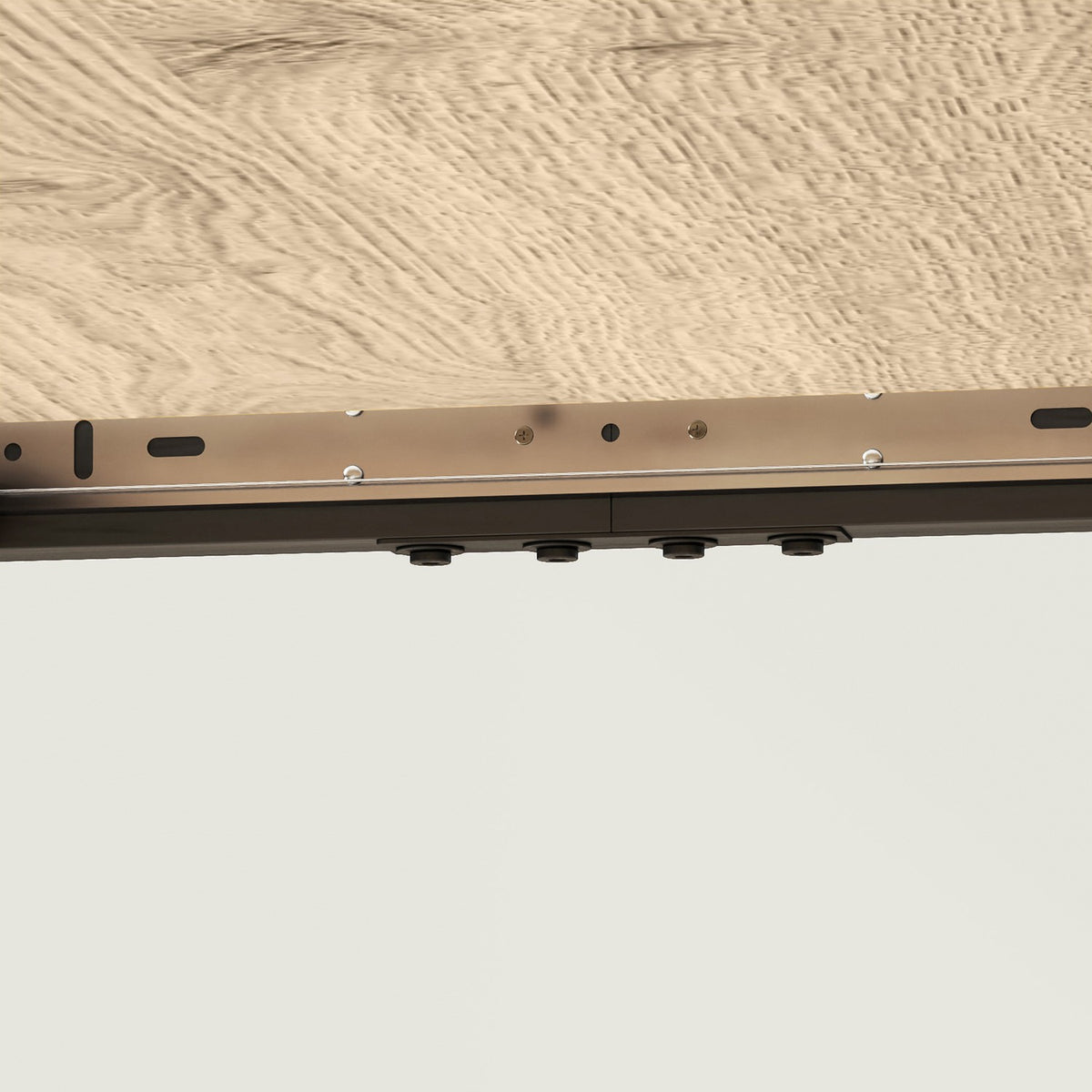 Utdragbart matbord, säten 6-8, stålben, naturlig finish