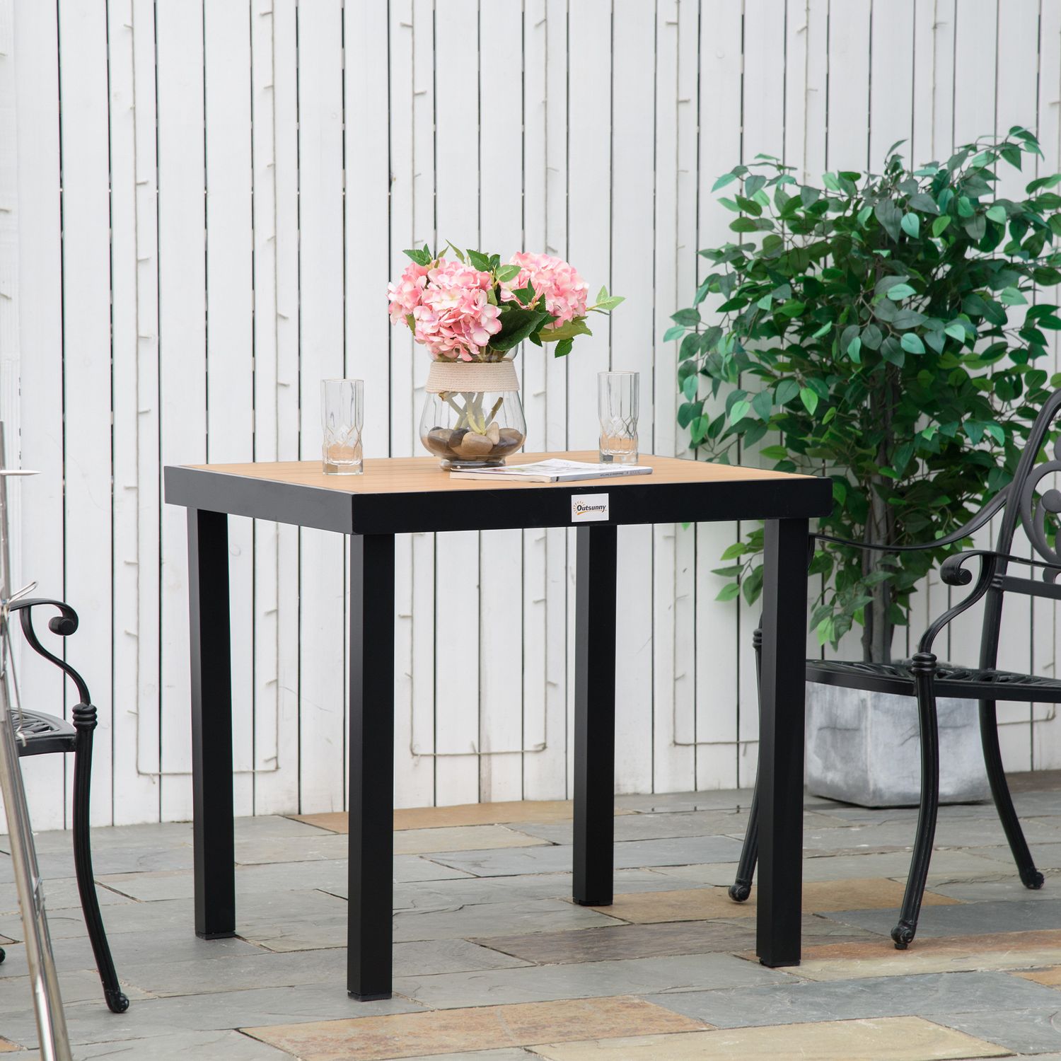 Buiten eettafel voor 4, aluminium & onderhoudsvriendelijk kunststof