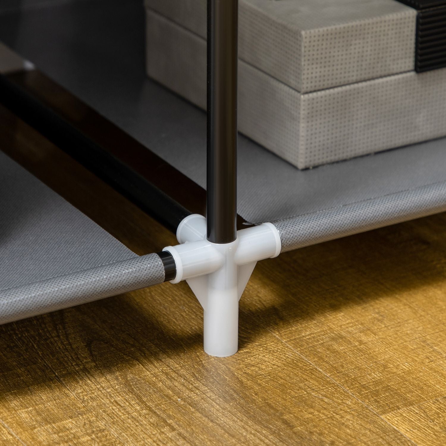 Vikbar garderob med skena & 6 fack, mörkgrå